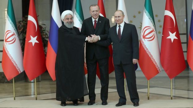 ظريف: التنسيق بين إيران وتركيا وروسيا الخيار الوحيد لحل الصراع السوري