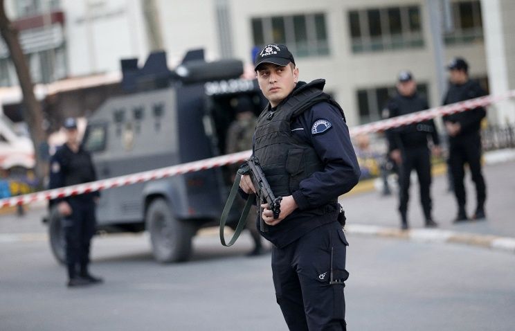 Перестрелка в отеле Стамбула - есть погибший и раненые