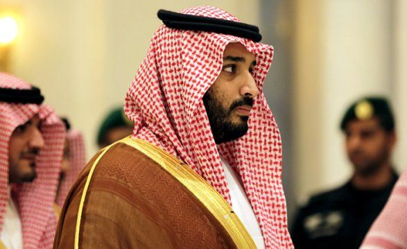 Саудовского кронпринца осадили неловкими вопросами в Париже