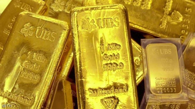 الذهب ينخفض من أعلى مستوى في 11 أسبوعا