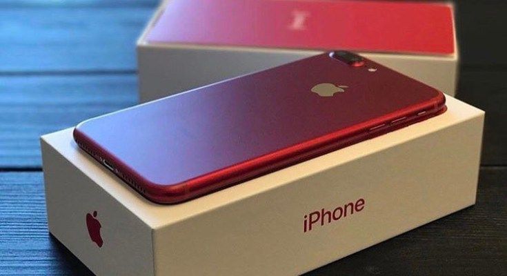 Qırmızı rəngli iPhone 8 satılacaq