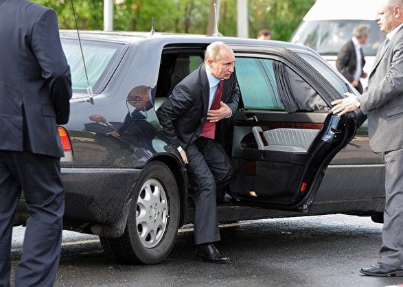 Бронированный лимузин Путина выставили на продажу