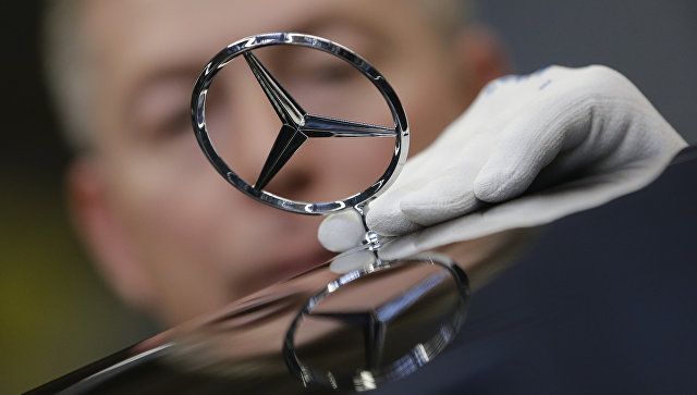 Mercedes отзывает почти 25 тысяч автомобилей в России
