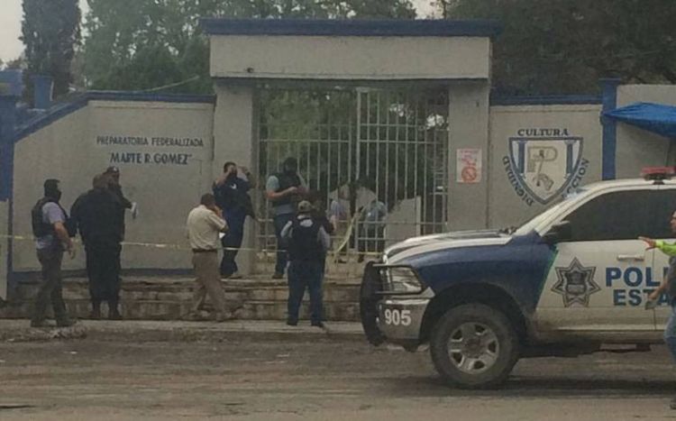 Неизвестные открыли огонь по школьникам в Мексике, погибли пять учеников