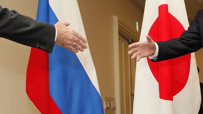 Российский посол рассказал, что вредит отношениям Москвы и Токио
