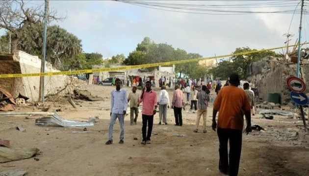 Жертвами подрыва смертника в Сомали стали не менее шести человек