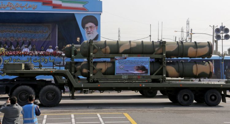 باحث: إيران تمتلك قدرات ستجعل أمريكا تندم إذا هاجمتها