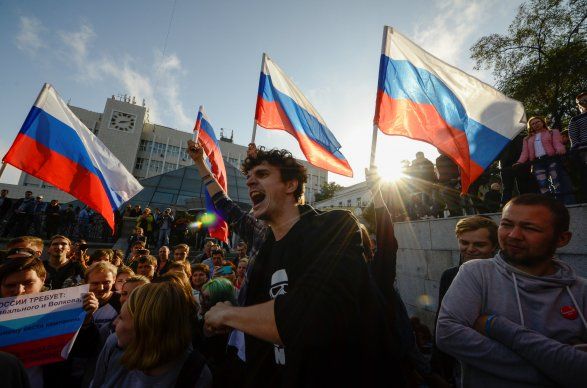 Массовые акции протеста в России
