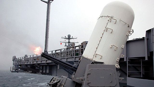 США намерены оснастить флот лазерным оружием