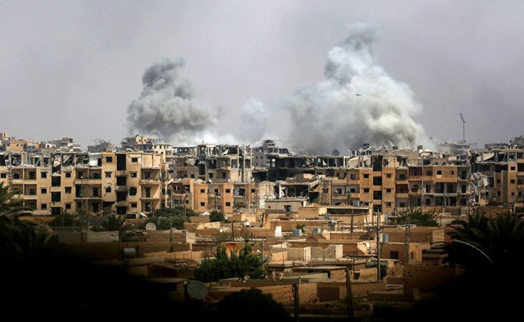 В результате бомбардировки деревни в Сирии погибли восемь человек