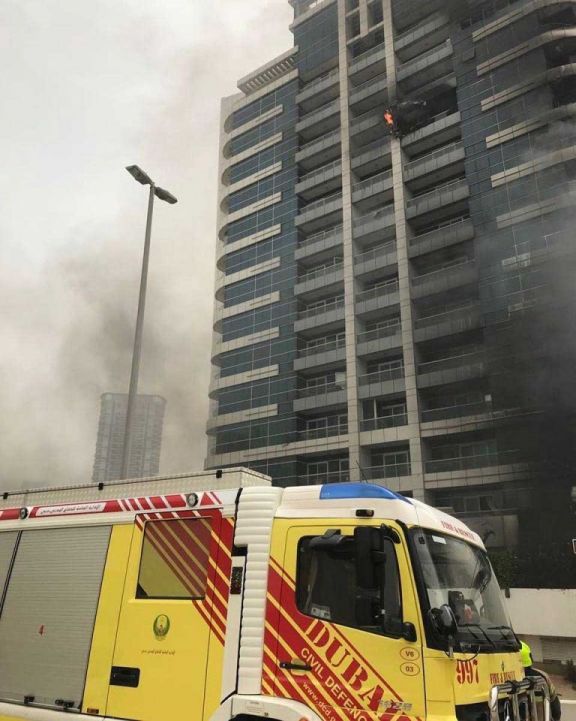 Пожар уничтожил высотку Zen Tower в Дубае.