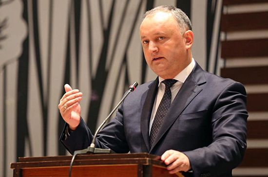 Додон надеется сохранить нейтралитет Молдавии