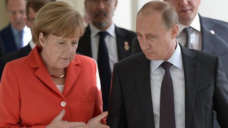 Меркель приехала к Путину