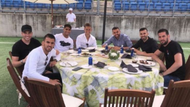 Зинедин Зидан пригласил семьи игроков "Реал Мадрида" на барбекю