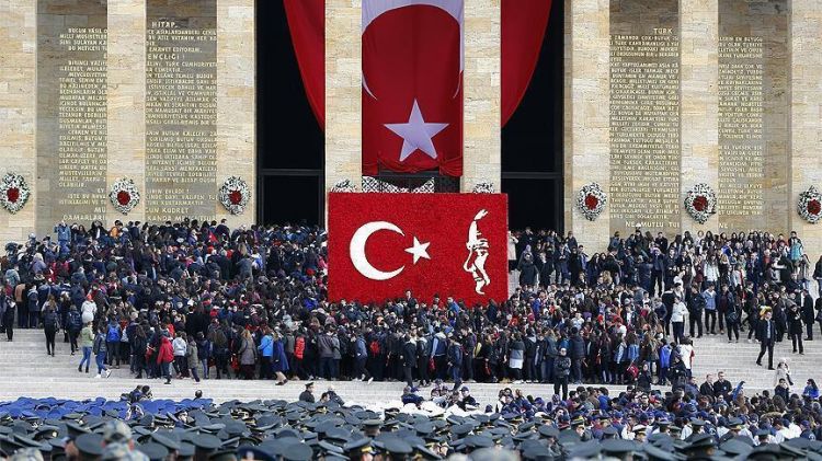 Bu gün Atatürkü Anma bayramıdır