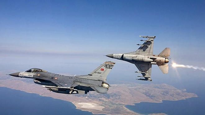 ВВС Турции бомбят позиции РПК на севере Ирака