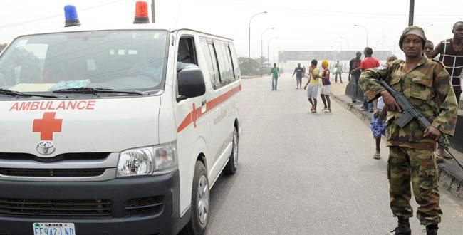 В Нигерии не менее 20 человек погибли в ДТП с автобусом