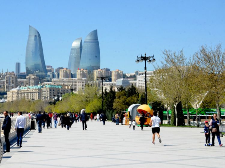 За последние 20 лет в Азербайджане резко увеличилось число мужчин