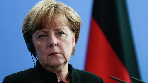 Меркель призвала Европу к настойчивости на фоне действий США
