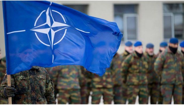 Катар ищет в НАТО спасения из западни
