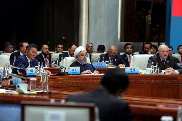 الرئيس الإيراني: العقوبات الأحادية تعوق مسار التجارة الدولية خلال كلمة في منظمة شنغهاي