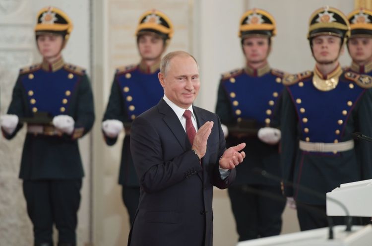 Владимир Путин вручил государственные премии за 2017 год