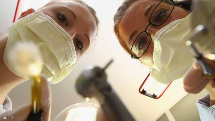 دراسة تكشف أضرار الخوف من طبيب الأسنان