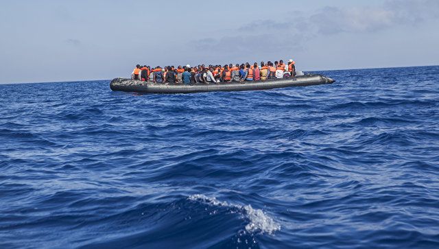 У берегов Испании после крушения судна пропали более 40 мигрантов