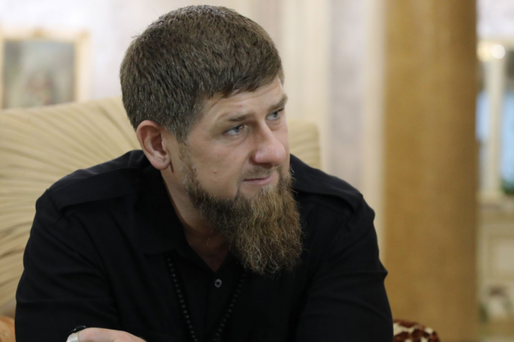 Кадыров поздравил премьера Чечни с назначением советником президента РФ