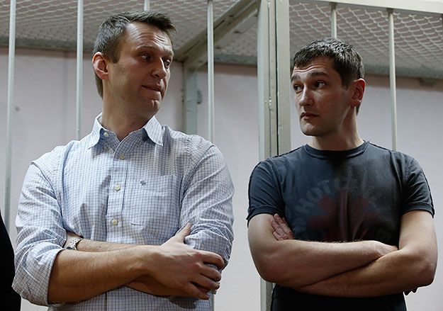 Брат Навального вышел на свободу