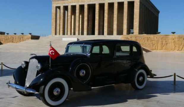 Atatürkün avtomobilini 28 aya yenilədilər FOTOLAR