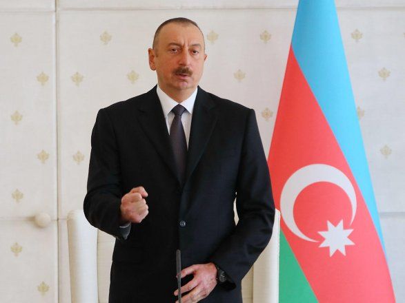 Я помог свержению Саргсяна Ильхам Алиев