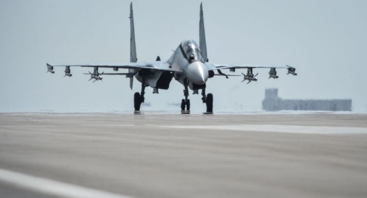 الدفاع الجوي الروسي يسقط طائرتين بلا طيار اقتربتا من قاعدة حميميم في سوريا