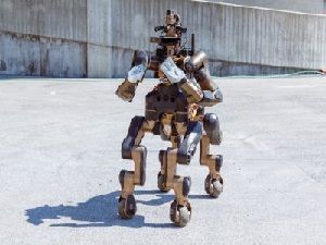 İtaliyalı alimlər robot kentavr yaratdılar