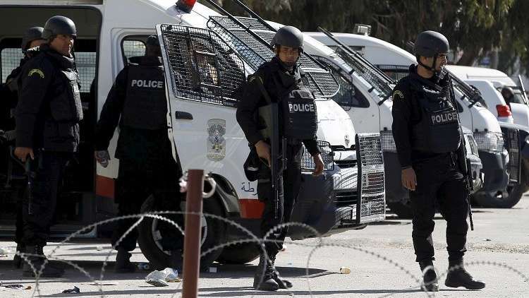 عصابة مسلحة تسطو على بنك في تونس