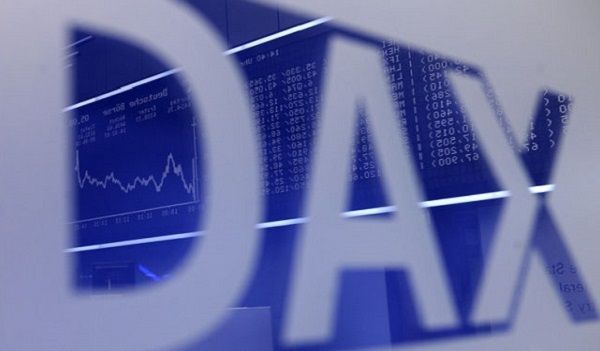 European shares fall as Siemens, BMW disappointments hit DAX
