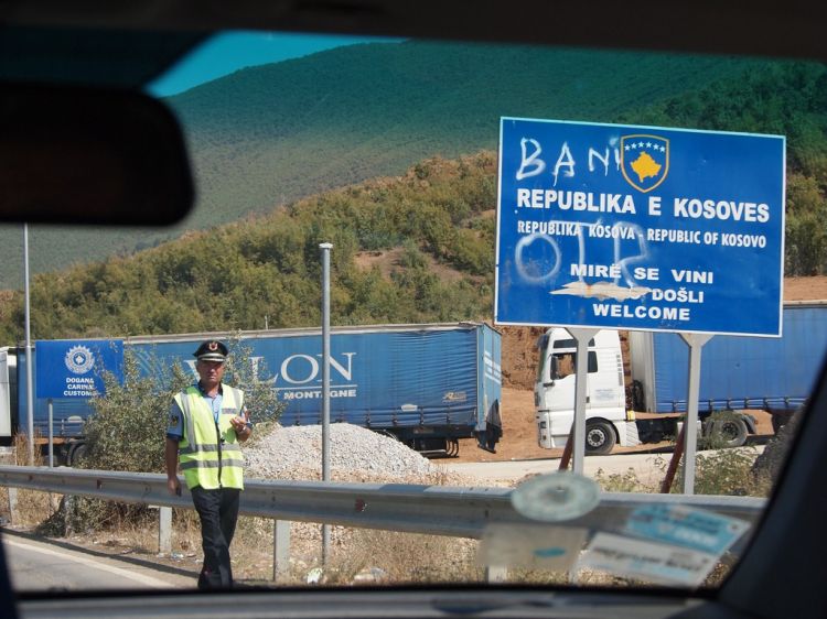 Албания упразднит границу с Косово 1 января 2019 года