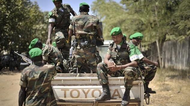 Ethiopian army clashes with local government paramilitaries