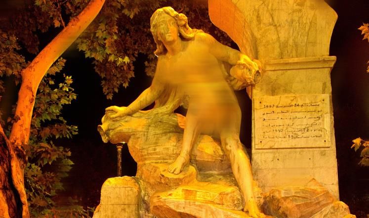 ترميم تمثال "المرأة العارية" في الجزائر