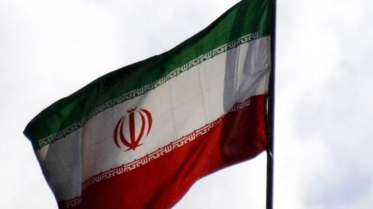 Iran executes 6 for theft, looting