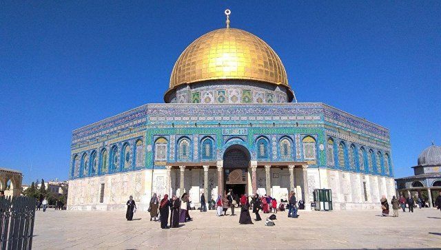 Глава Палестины призвал Израиль открыть мечеть Аль-Акса