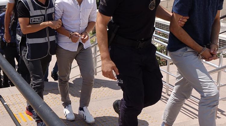 5 FETO suspects arrested near Turkey’s Greek borde
