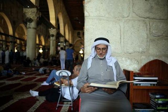 دائرة أوقاف القدس تحذر إسرائيل من أي قرار يمس بإسلامية المسجد الأقصى