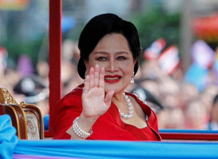 Thailand's Queen Mother leaves hospital
