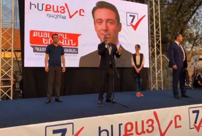 "Bir şəxs həftə ərzində 3 TV və 20 xəbər saytı alıb" Paşinyan