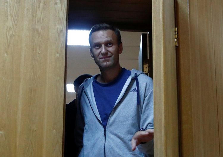 Russian opposition leader Navalny detained upon jail release