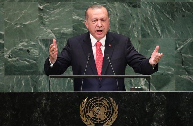 Turkey's Erdogan says court, not politicians, to decide pastor's fate
