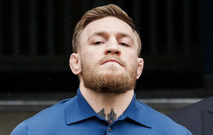 McGregor tries to start fight with Nurmagomedov at weigh-in in Lav Vegas