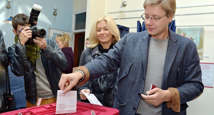 Latviyada Rusiya meylli partiya parlament seçkilərində qalib gəlib