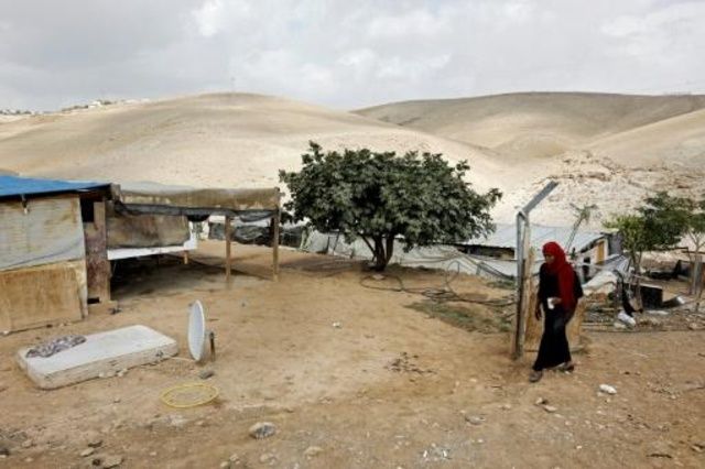 إسرائيل ترجئ "لأسابيع" هدم قرية خان الأحمر بالضفة الغربية المحتلة